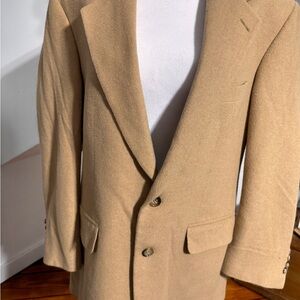 Bill Blass Tan Sport Coat 100% Camel Hair size 42